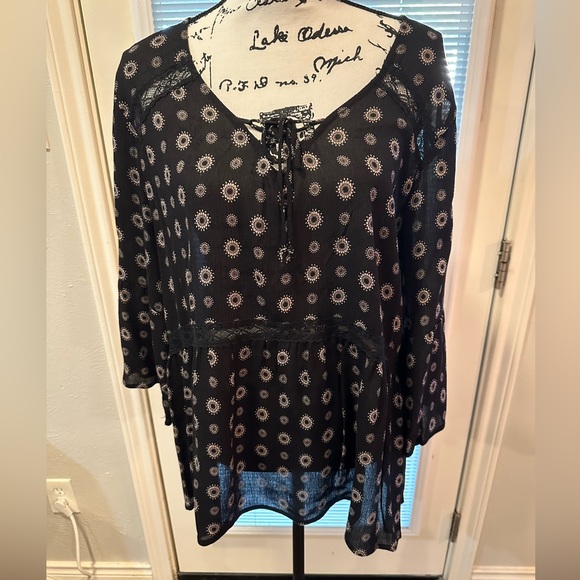 ✨EUC Mossimo BOHO Style Blouse XXL Juniors✨ - Picture 2 of 8